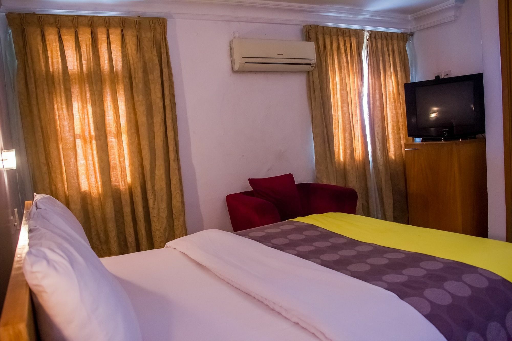 Cata Apartment Hotel And Spa Ikeja Eksteriør billede